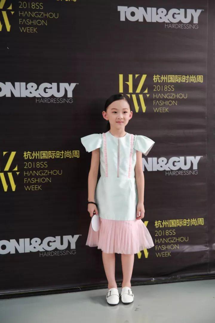 HZFW-Day2倒立的眼睛，眼睛在倒立，可能吗？