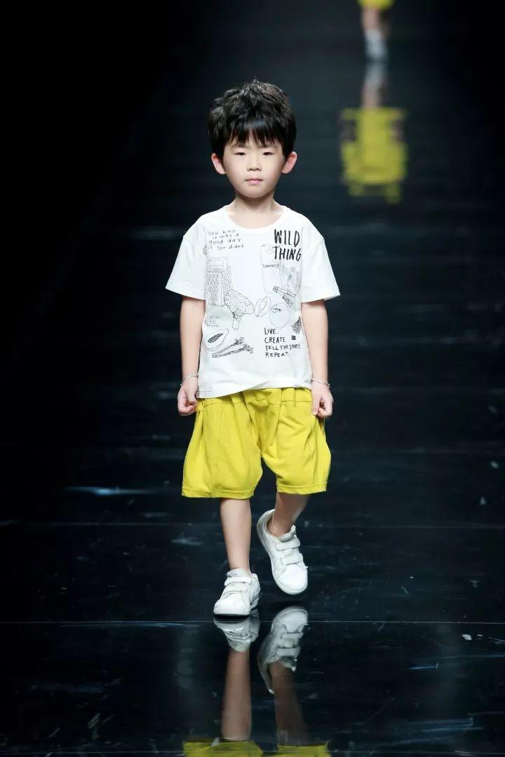 HZFW-Day2倒立的眼睛，眼睛在倒立，可能吗？