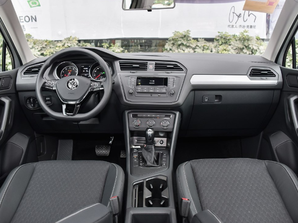 原创全新大众途观L评测 动力强劲配置丰富