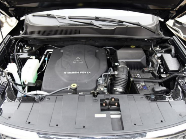 原创猎豹CS10评测 越野性能强劲颜值不输CRV