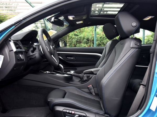 原创全新宝马440i xDrive试驾 超越同级车型