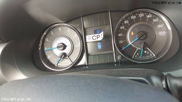 平行进口2017新款丰田穿越者2700实拍