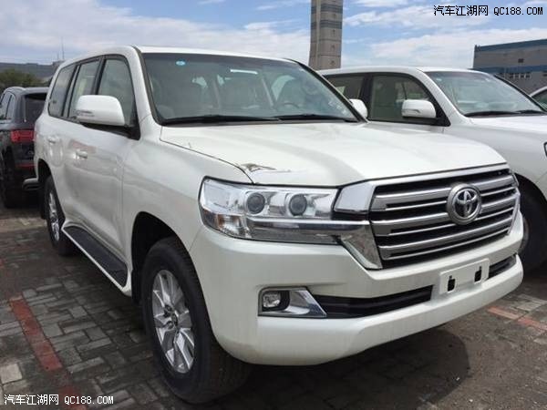 17款中东版丰田兰德酷路泽4000底挂评测