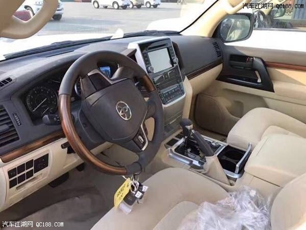 17款中东版丰田兰德酷路泽4000底挂评测