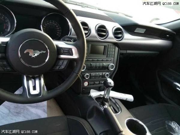 2017款福特野马美规版2.3T现车报价解读