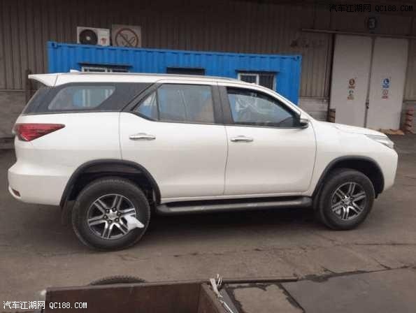 17款丰田穿越者2700中东版7座suv报价