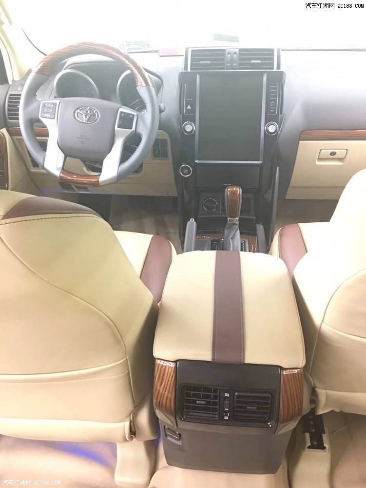 天津港2017款丰田普拉多2700中东版评测