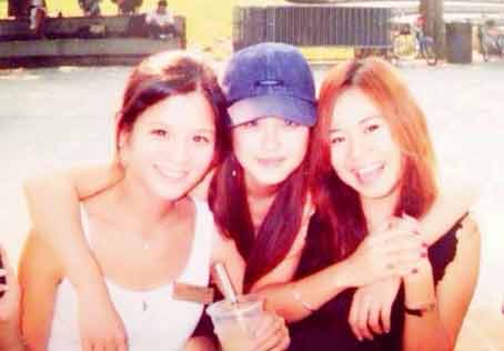 大S晒昔日与金城武合影长腿吸睛