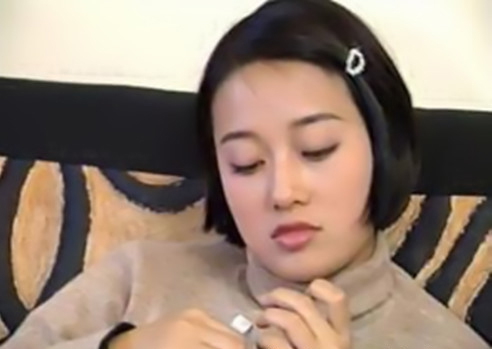 大S晒昔日与金城武合影长腿吸睛