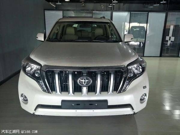 17款丰田霸道2700普拉多中东版四驱实拍