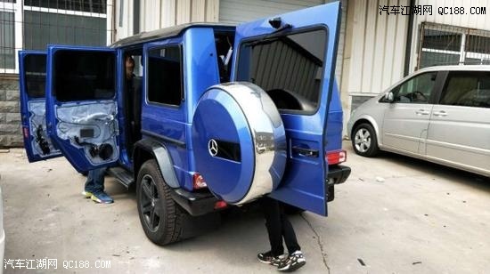 17款4.0T奔驰G500墨版分时四驱七速试驾