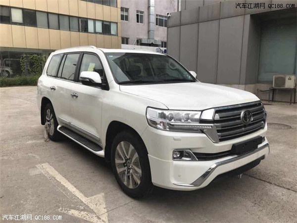 17款丰田酷路泽5700中东版陆巡天窗实拍
