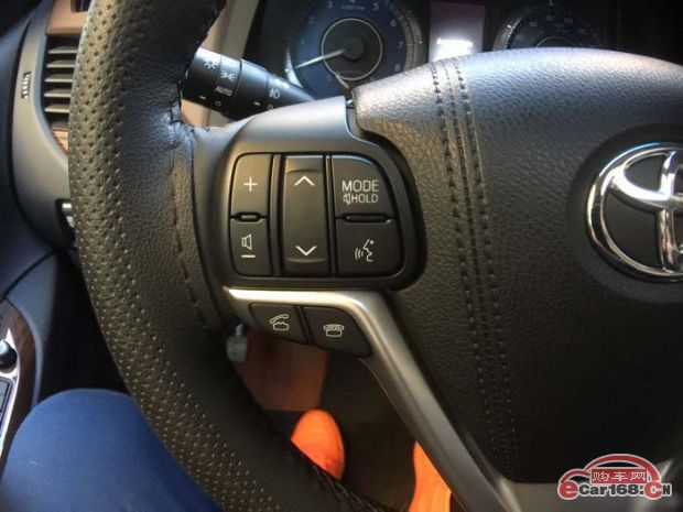 2017款丰田塞纳3.5L四驱大空间舒适商务新行情配置车型 详解