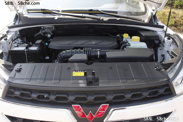 五菱宏光S3静态体验 内饰让人惊喜实拍