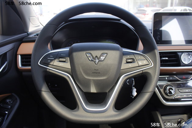 五菱宏光S3静态体验 内饰让人惊喜实拍