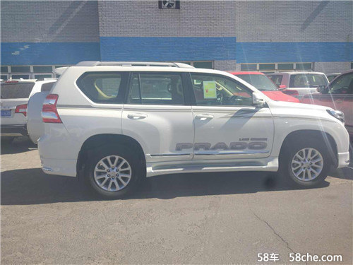 17款进口丰田普拉多2700 天津最新行情