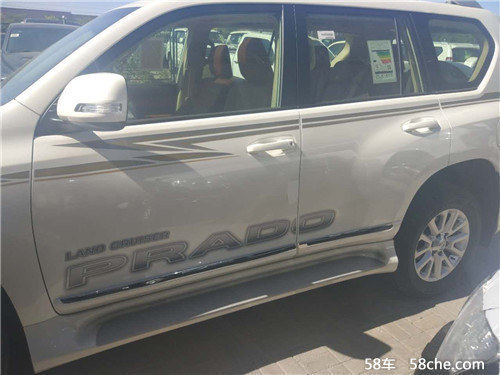 17款进口丰田普拉多2700 天津最新行情