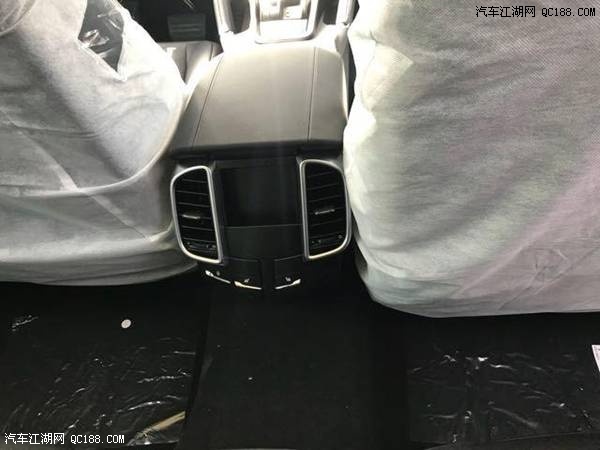 17款保时捷卡宴3.6美规版奢华内饰价格