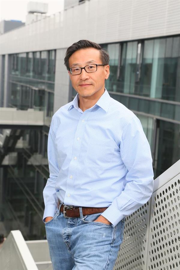 阿里巴巴执行副主席蔡崇信投资NBA篮网队：占股49%