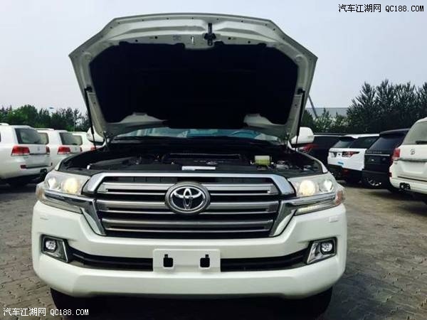 16款丰田酷路泽4500 GXR柴油中东版报价