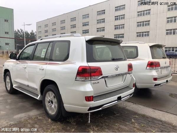 2017款酷路泽4000中东版城市越野车价格