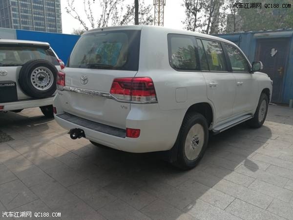 2017款酷路泽4000中东版城市越野车价格