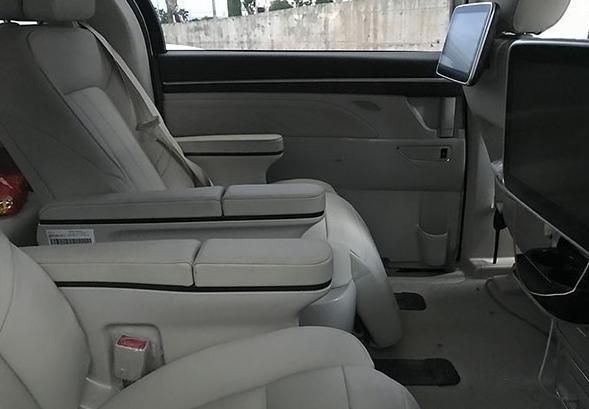 定位商用MPV 传祺GM8或售16万起11月16日预售 什么时候上市？