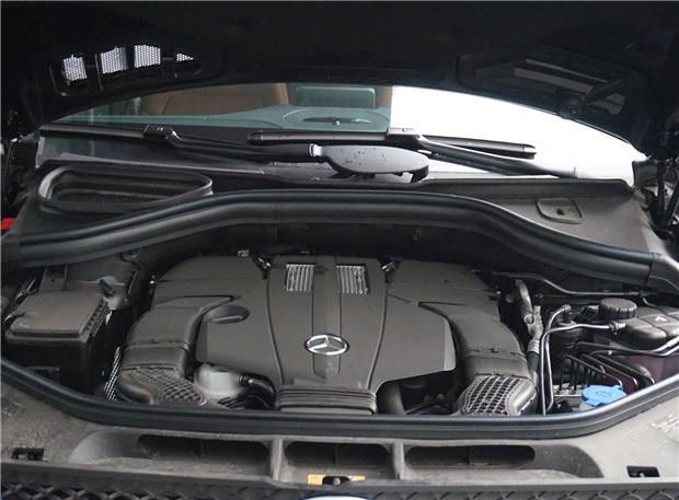 进口奔驰GLS 320 4MATIC车型上市