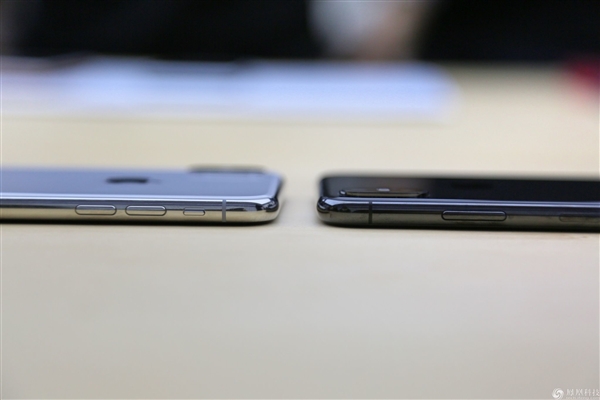iPhone X国行海量图赏:大刘海真没法忍
