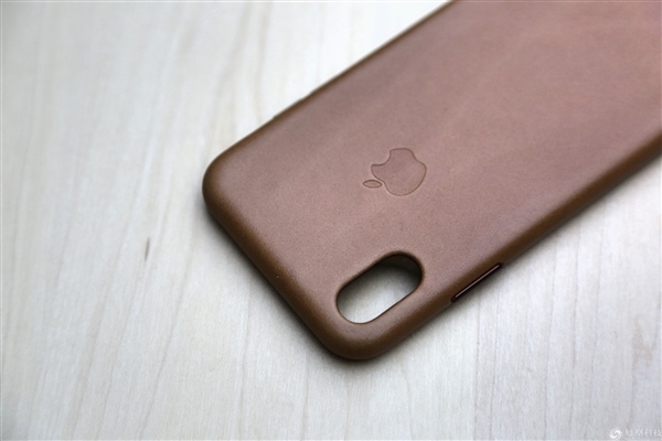 iPhone X国行海量图赏:大刘海真没法忍