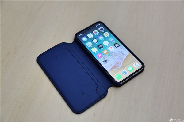 iPhone X国行海量图赏:大刘海真没法忍