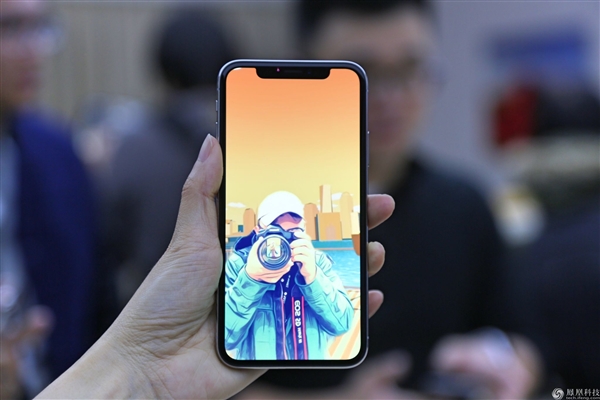 iPhone X国行海量图赏:大刘海真没法忍