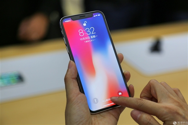 iPhone X国行海量图赏:大刘海真没法忍