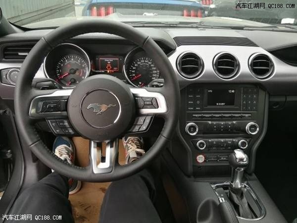 美规福特野马2.3T丰富科技安全配置解析