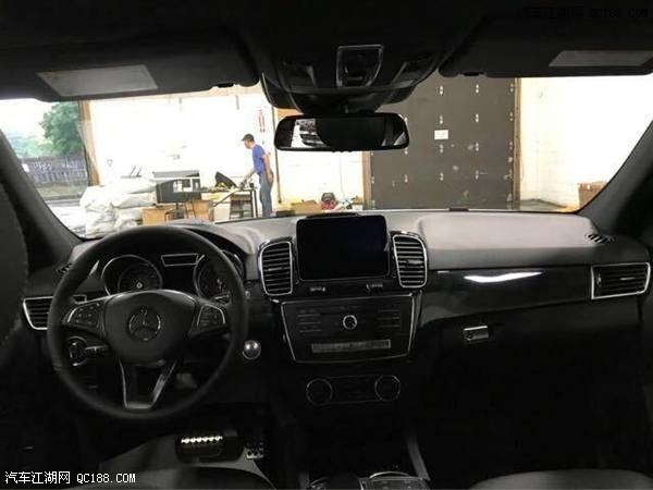 17款奔驰GLE400中东版3.0T动力性能解析