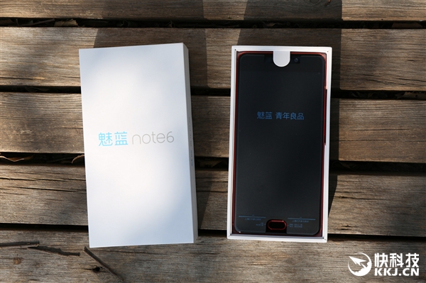 魅蓝Note 6猩焰红开箱图赏：千元机颜值巅峰