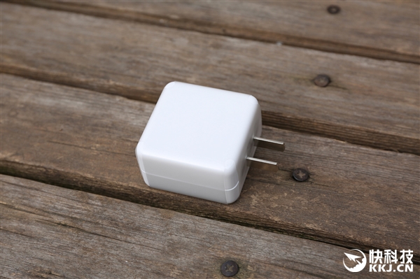 18:9星幕屏！OPPO R11s开箱图赏：点亮惊艳