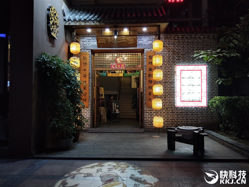 全面屏！OPPO R11s首发评测：史上最好的OPPO手机