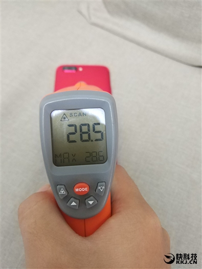 全面屏！OPPO R11s首发评测：史上最好的OPPO手机