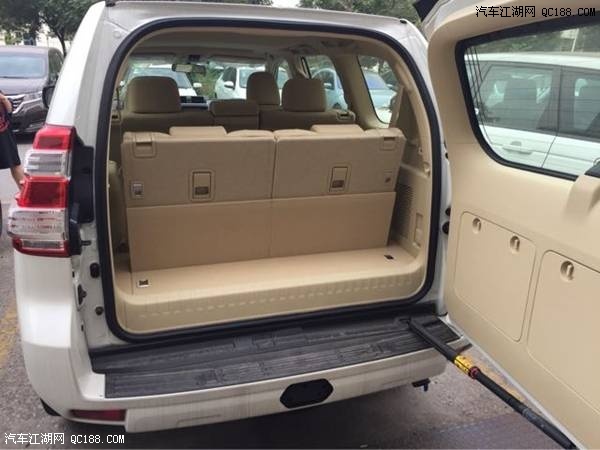 17款丰田霸道2700中东版最低报价解析