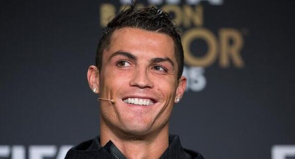 C罗曝出成功秘诀 任性不想当教练