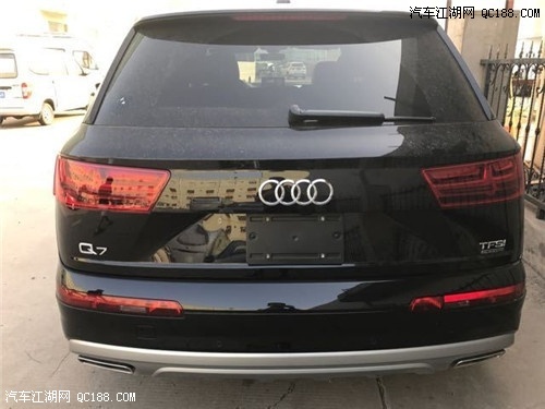 17款奥迪Q7金属漆智能卡三幅方向盘价格