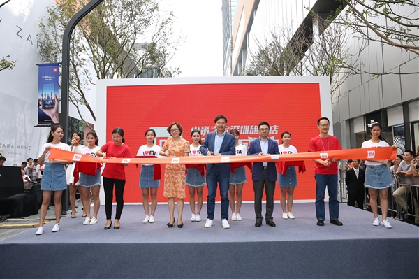 雷军：小米明年冲击世界500强！