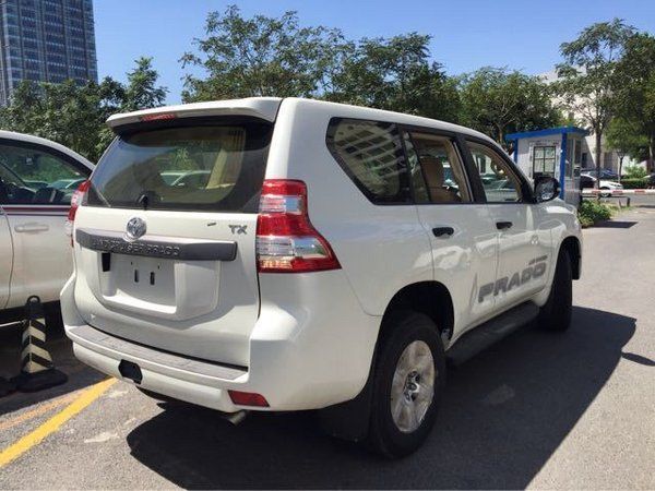 17款进口霸道2700低配价格18款霸道预定丰田霸道2700中东版限时抢