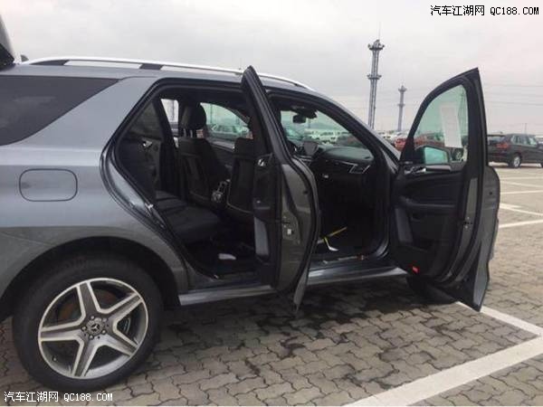 进口奔驰GLE400最低报价 配置参数解析