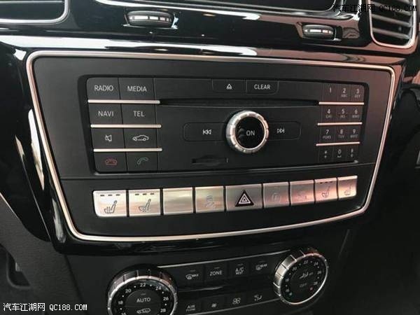 17款奔驰GLS450加规版报价配置油耗解析