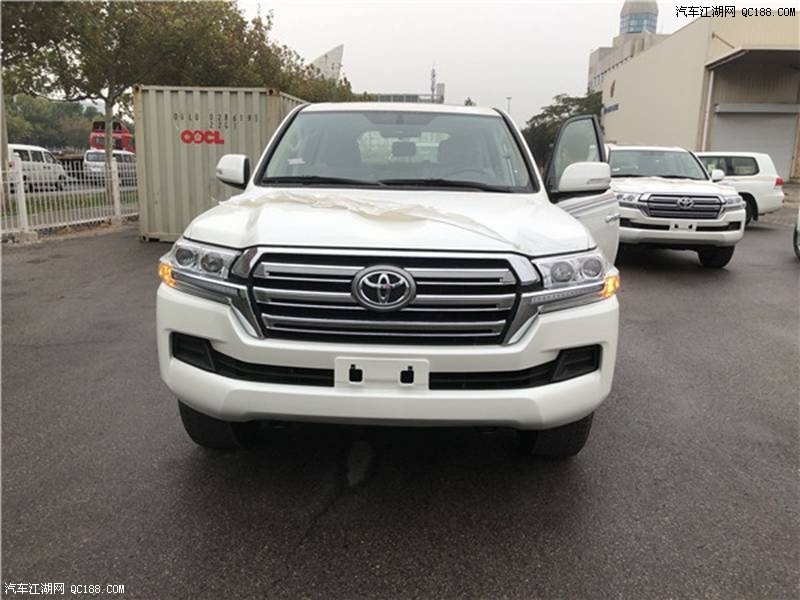 18款丰田酷路泽4000中东版油耗动力评测