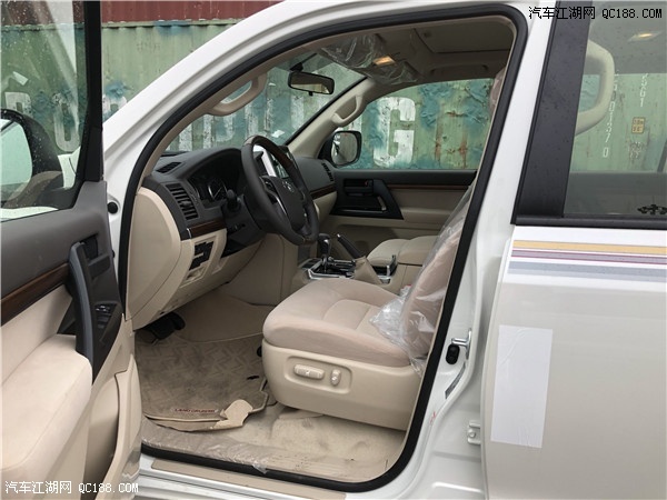 18款丰田酷路泽4000中东版油耗动力评测