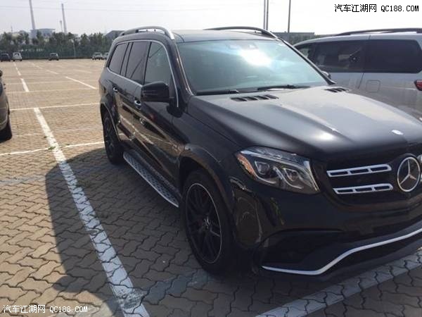 17款奔驰GLS63全景天窗哈曼卡顿音响解析