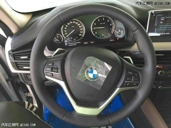 兼顾运动与越野能力 宝马X6加版3.0T评测